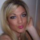 Kinky Trans Woman Seeks Anonymous Head From Willing Guys - No Questions Asked!